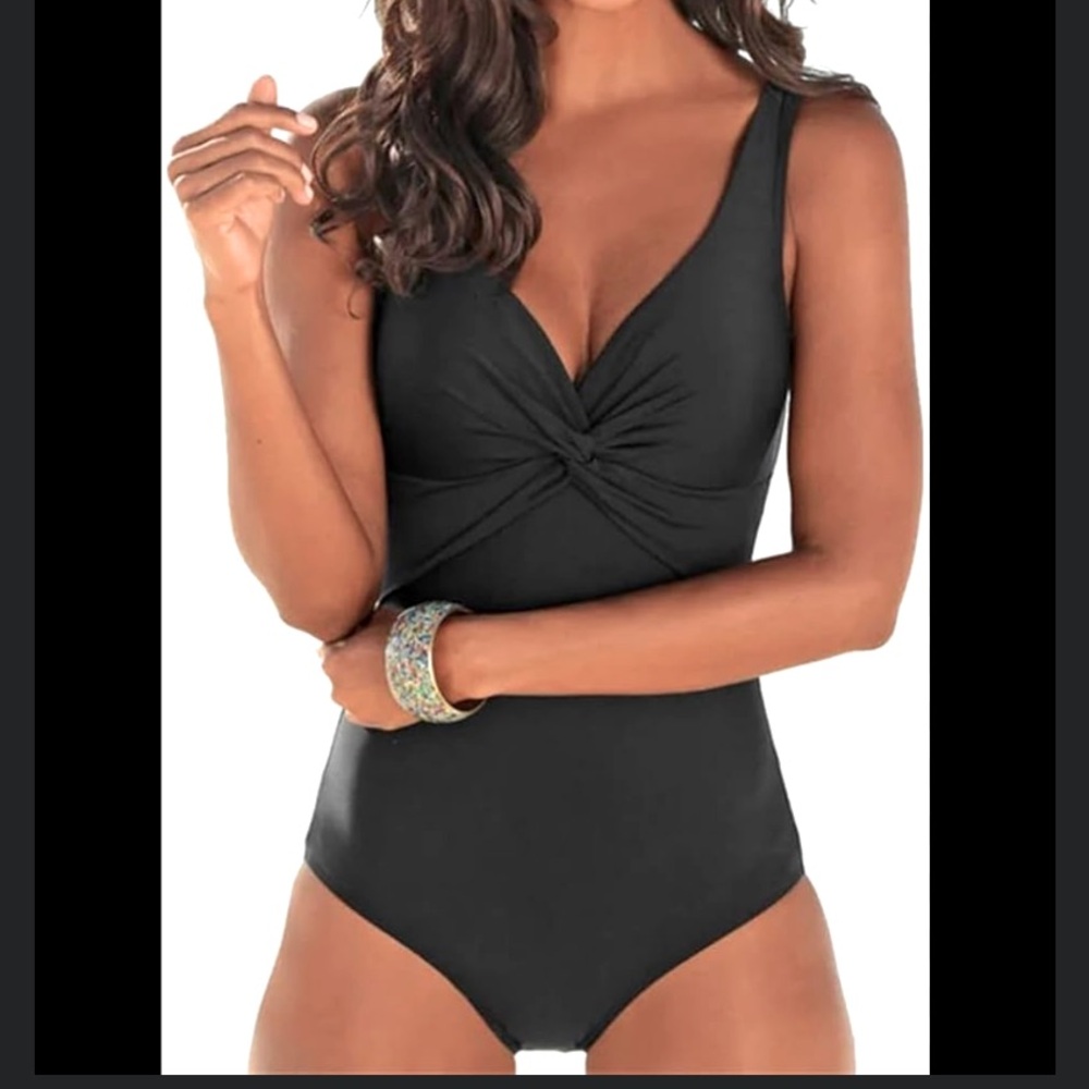 NWT Black Front Twist One Piece Swimsuit
